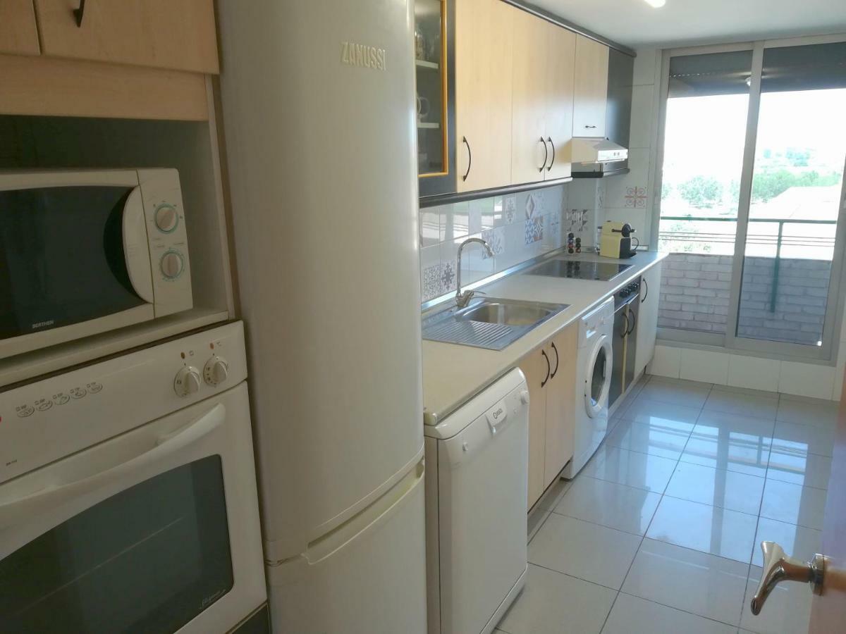 Atico Con Piscina Bellavista Apartment Tudela Bagian luar foto